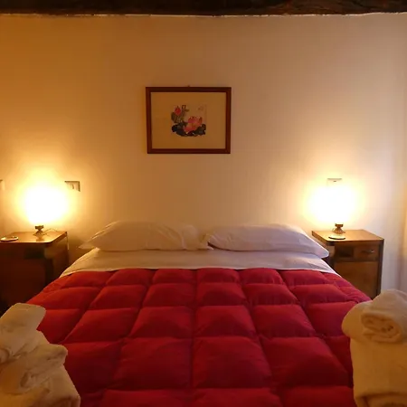 Scappo In Umbria, Nel Vicolo Amelia