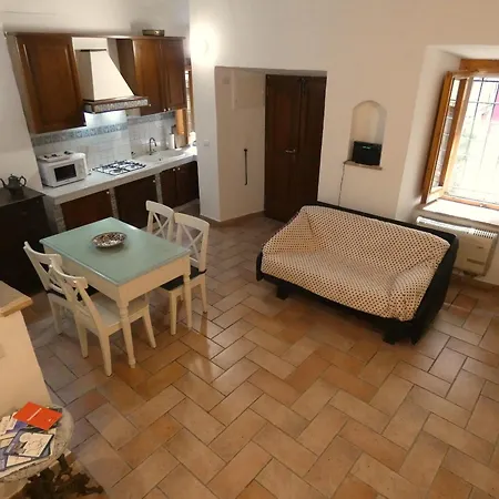Apartamento Scappo In Umbria, Nel Vicolo