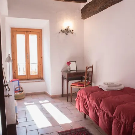 Scappo In Umbria, Nel Vicolo Apartamento Amelia